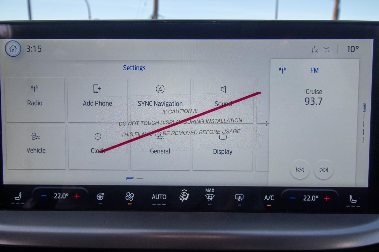 2026 Ford Escape PHEV FWD Hybrid Photo5