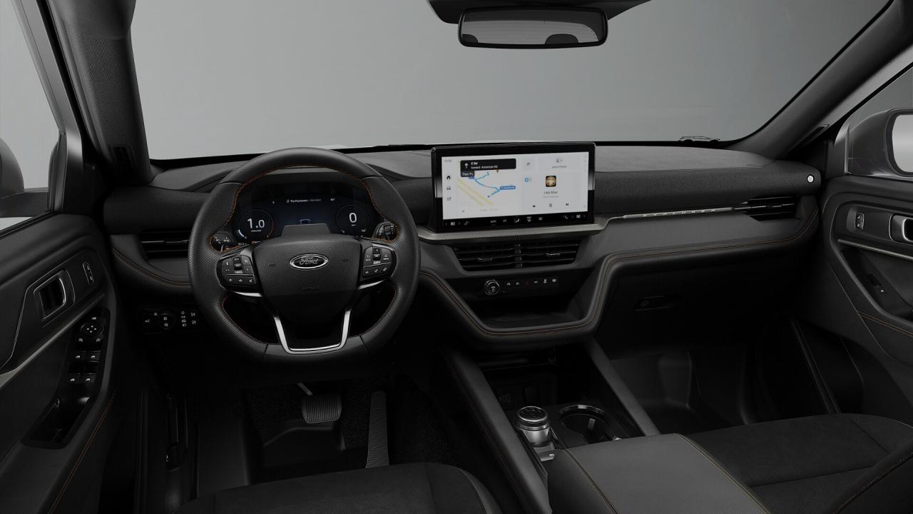 2026 Ford Explorer TREMOR 4WD Photo5