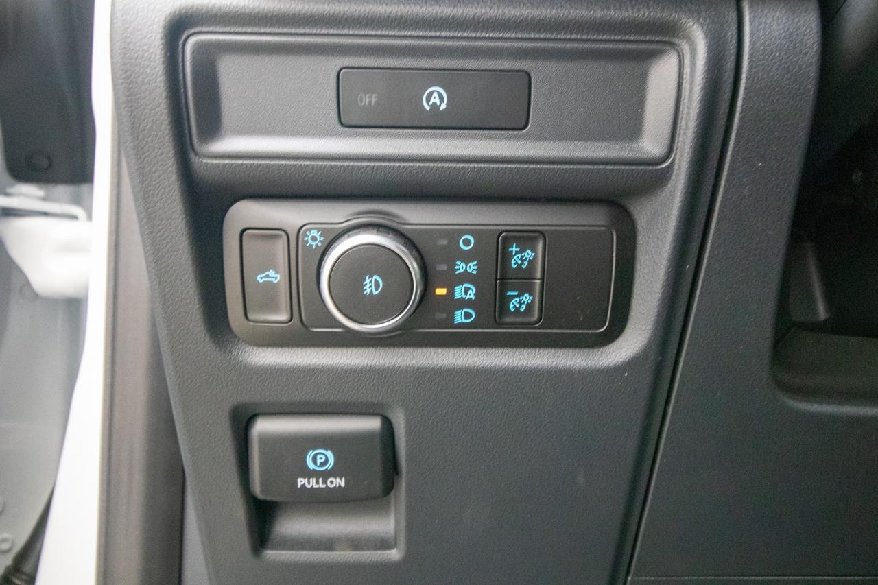 2025 Ford F-150 XL 4WD SUPERCREW 6.5' BOX Photo5