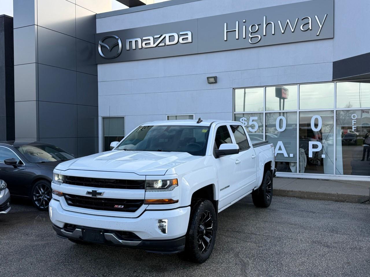 Used 2017 Chevrolet Silverado 1500 Crew 4x4 LT / Short Box for sale in Steinbach, MB