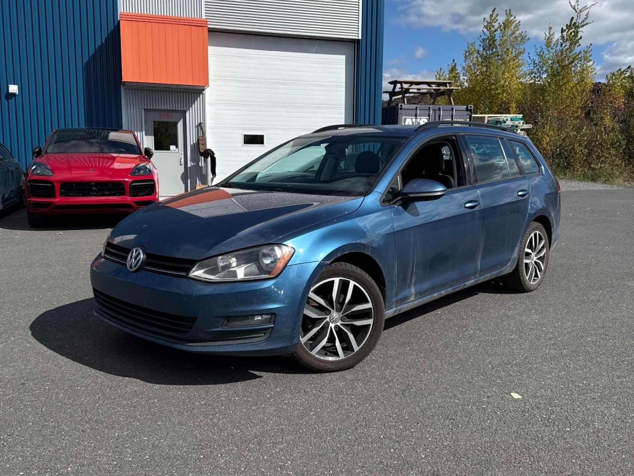 Used 2017 Volkswagen Golf Sportwagen 1.8 TSI Comfortline AWD | Sunroof | Leather | BSM | Backup Camera for sale in Waterloo, ON