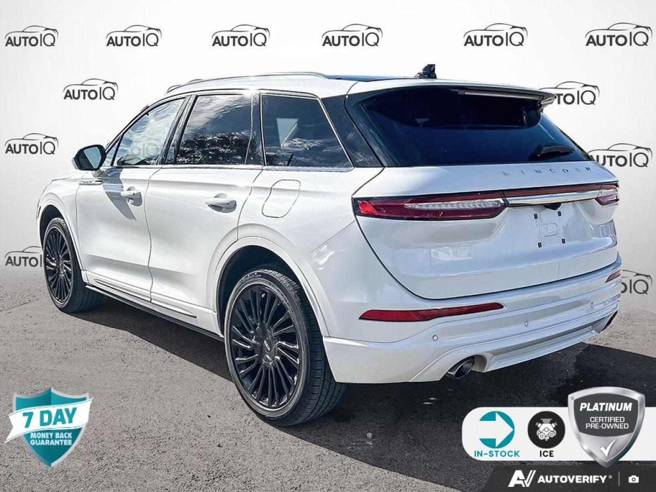 2022 Lincoln Corsair Reserve AWD LEATHER SUNROOF MONOCHROMATIC PKG! Photo