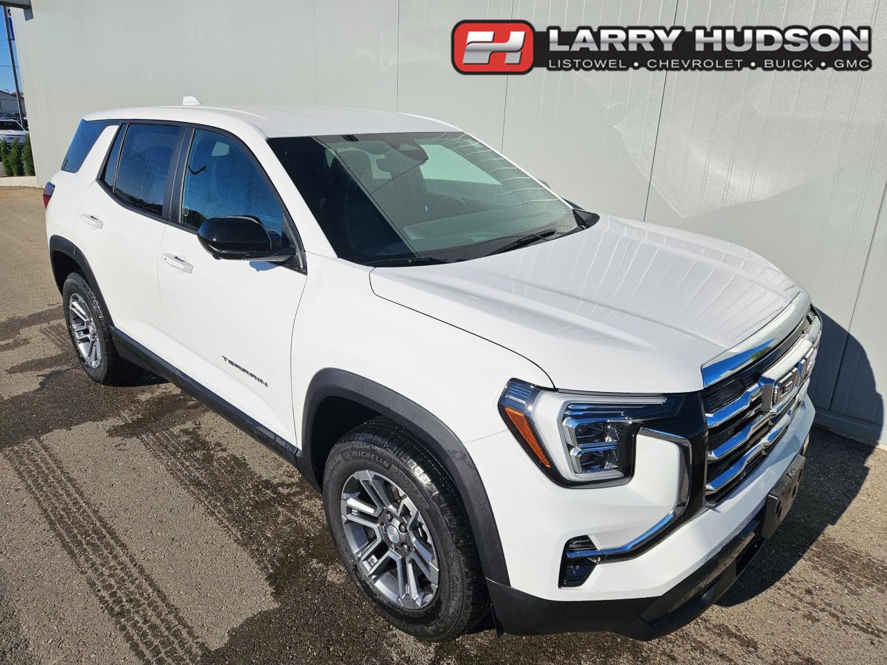 Used 2025 GMC Terrain Elevation One Owner | Technology Package | 17