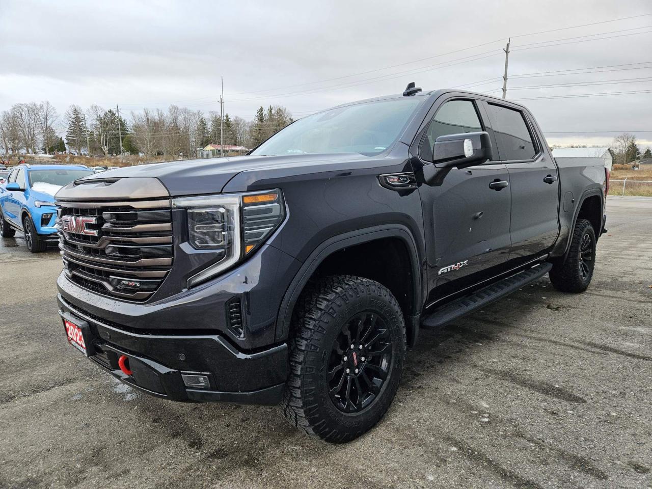 2023 GMC Sierra 1500 AT4X One Owner | Leather | Sunroof | 18" Wheels Photo3