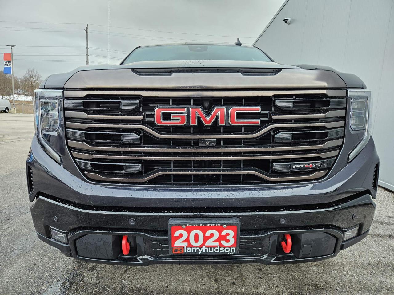 2023 GMC Sierra 1500 AT4X One Owner | Leather | Sunroof | 18" Wheels Photo2
