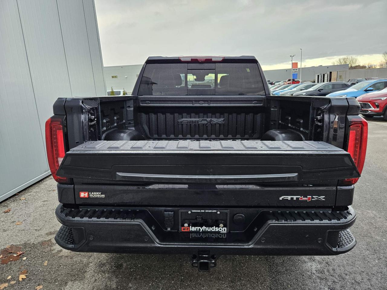 2023 GMC Sierra 1500 AT4X One Owner | Leather | Sunroof | 18" Wheels Photo