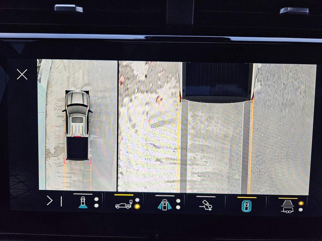 2023 GMC Sierra 1500 AT4X One Owner | Leather | Sunroof | 18" Wheels Photo