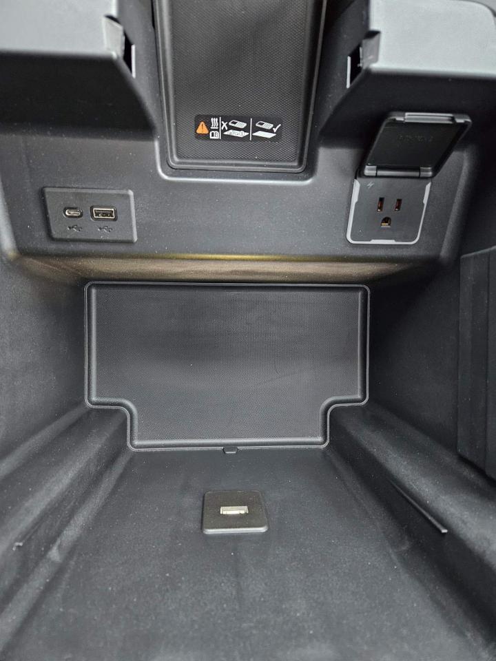 2023 GMC Sierra 1500 AT4X One Owner | Leather | Sunroof | 18" Wheels Photo