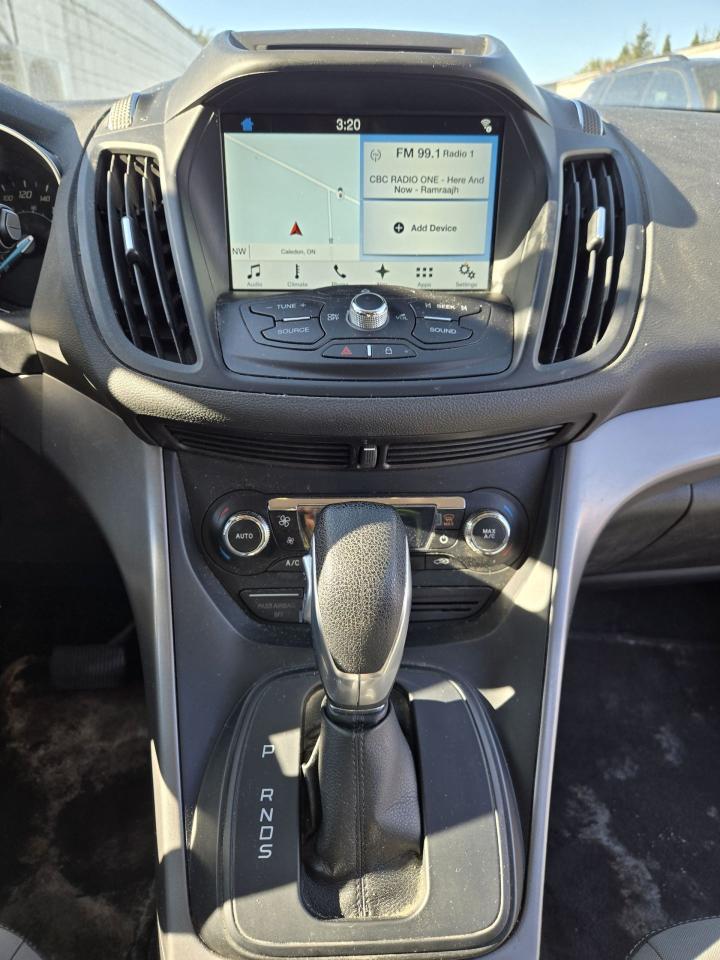 2016 Ford Escape SE - Photo #11