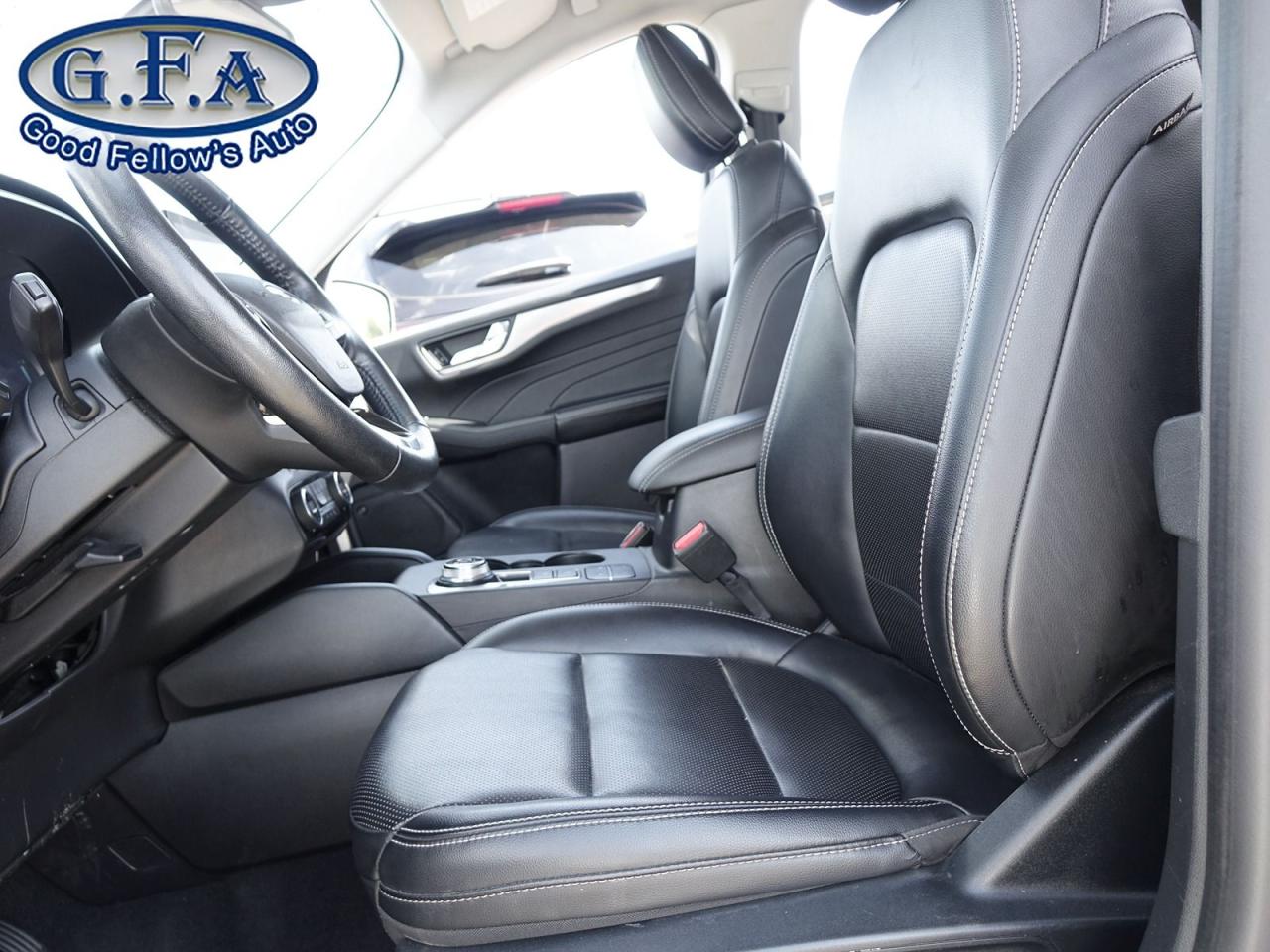 2021 Ford Escape LIMITED MODEL, AWD, LEATHER SEATS, NAVIGATION, REA Photo7