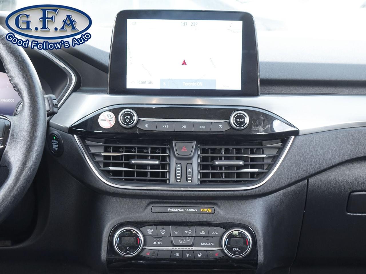 2021 Ford Escape LIMITED MODEL, AWD, LEATHER SEATS, NAVIGATION, REA Photo14