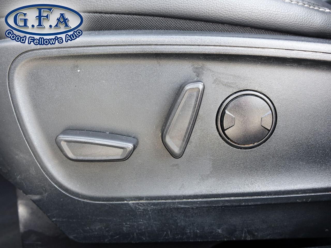 2021 Ford Escape LIMITED MODEL, AWD, LEATHER SEATS, NAVIGATION, REA - Photo #8