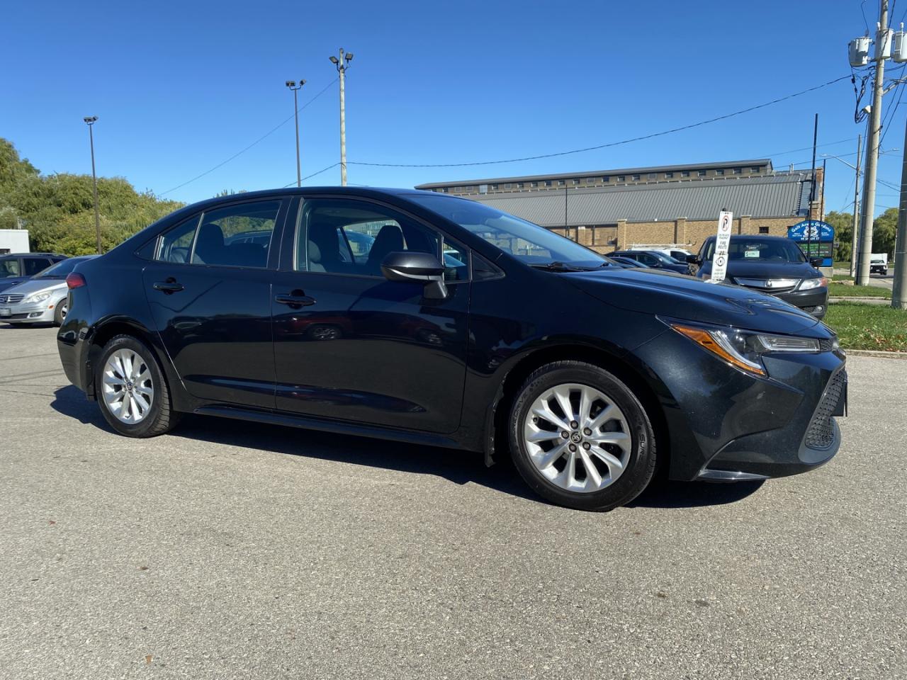 2022 Toyota Corolla LE Plus Photo