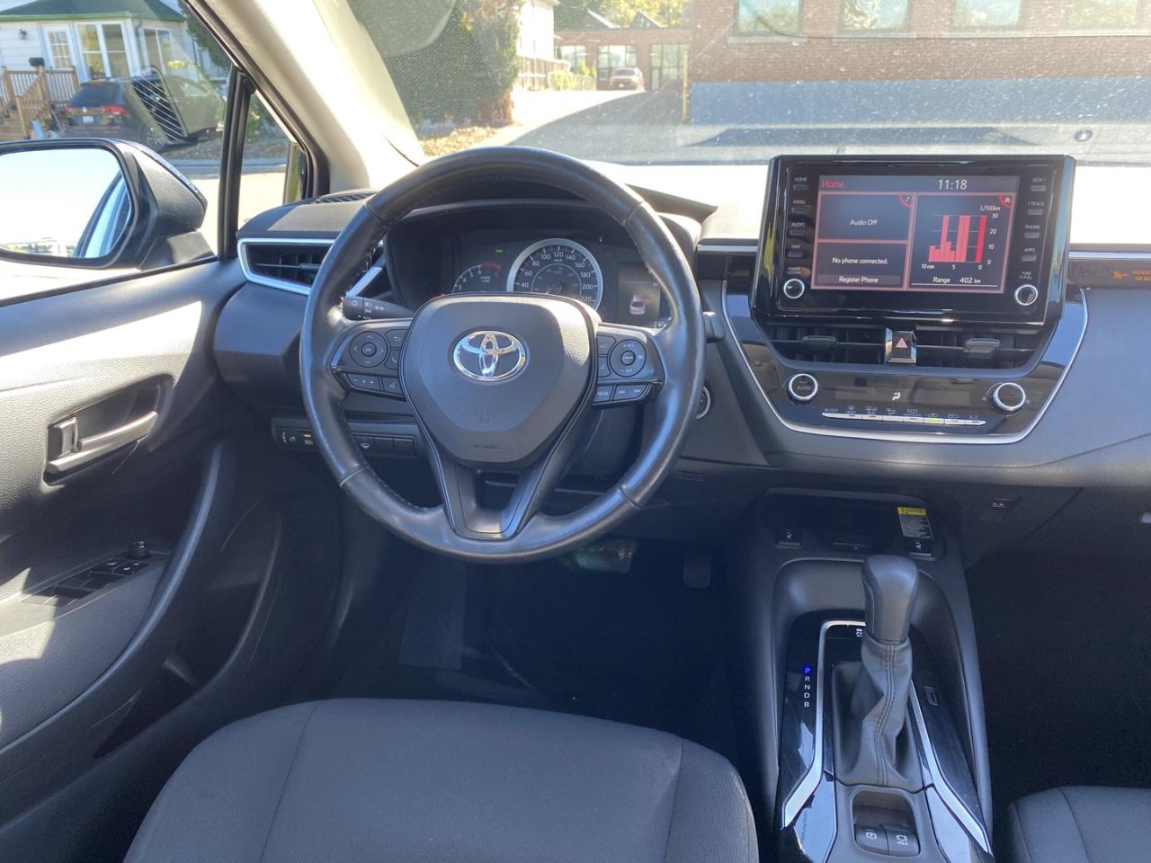 2022 Toyota Corolla LE Plus Photo4