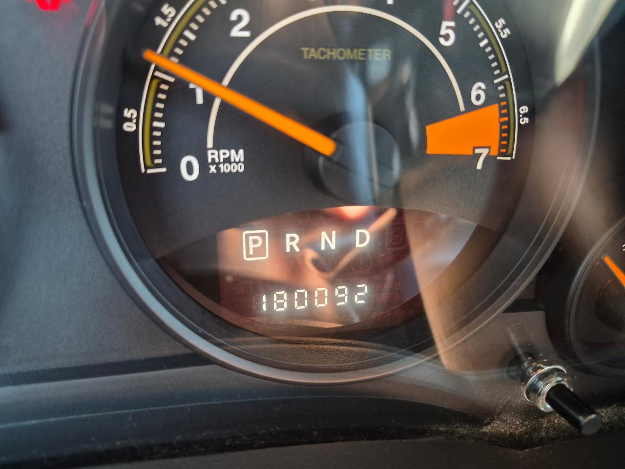 1760041075