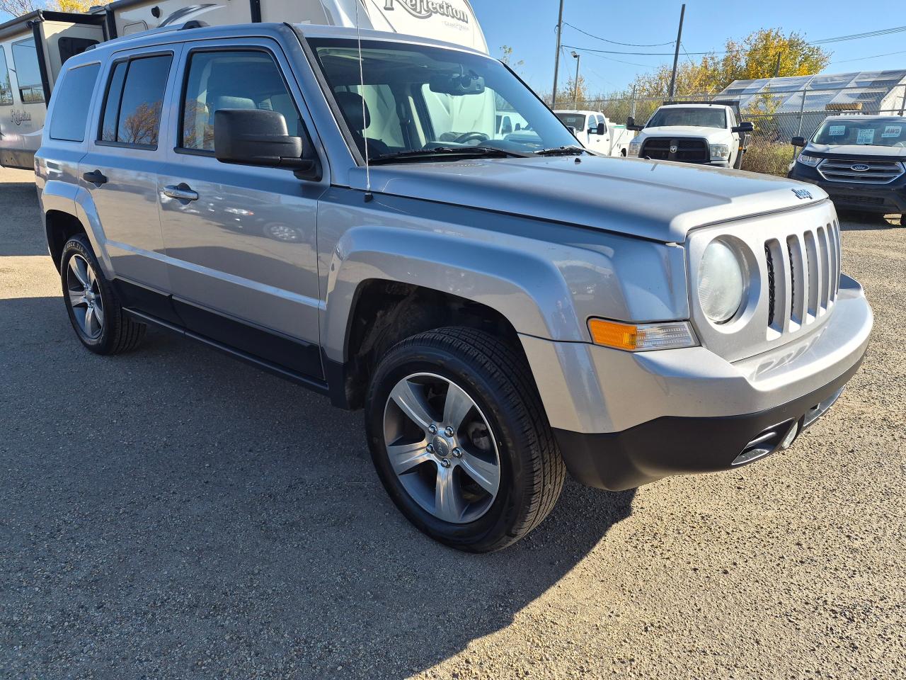 2016 Jeep Patriot High Altitude 4X4, Leather, Sunroof, Htd Seats - Photo #3