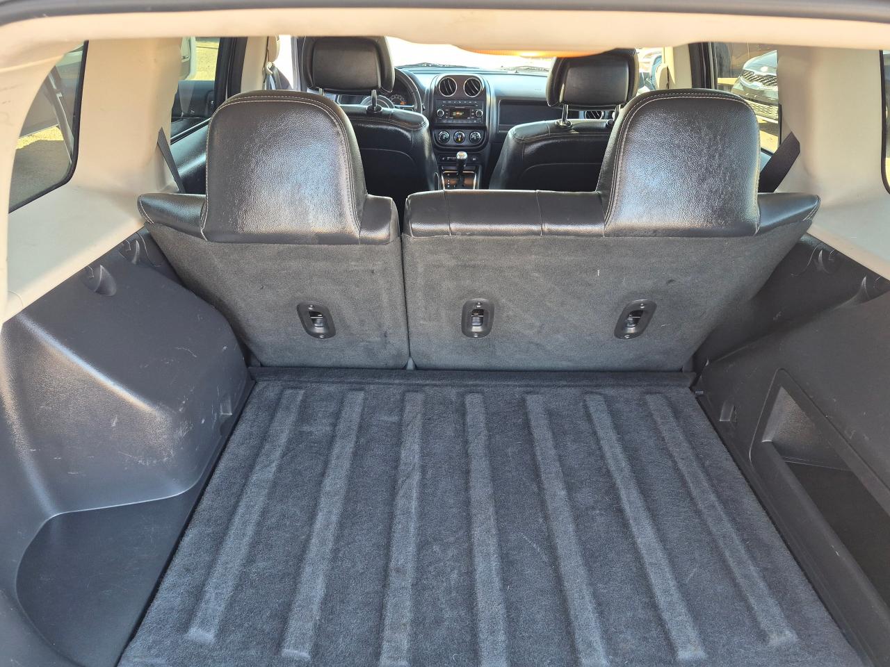 2016 Jeep Patriot High Altitude 4X4, Leather, Sunroof, Htd Seats - Photo #7