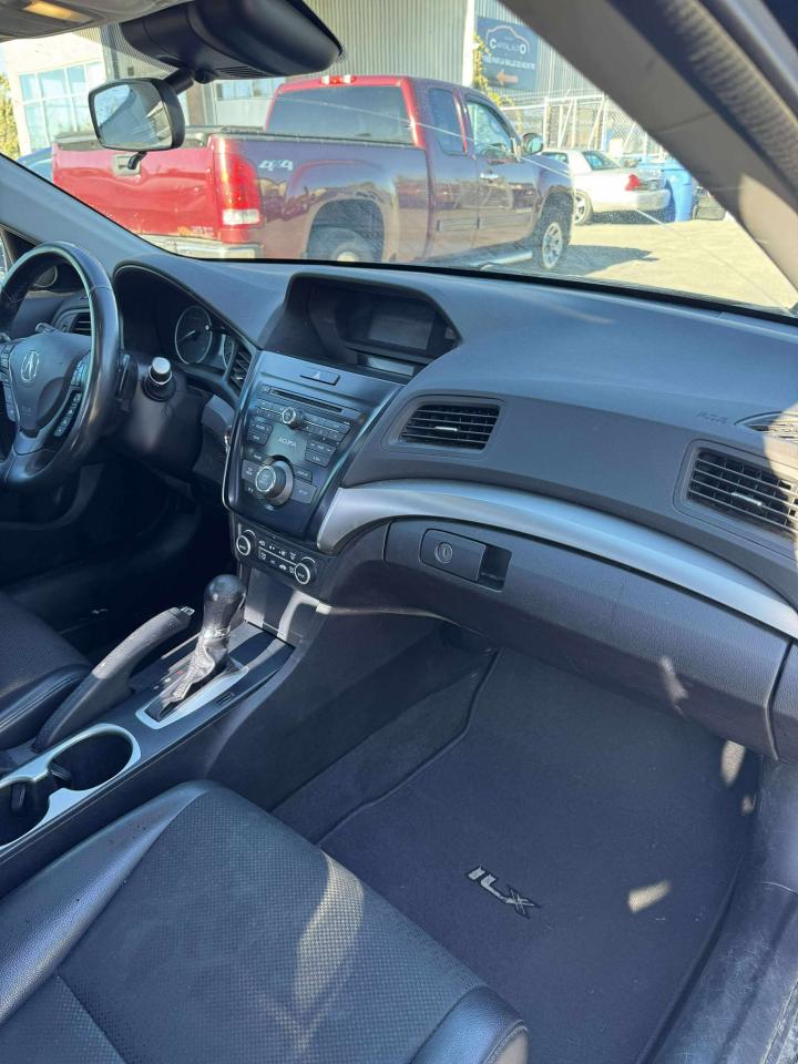 2016 Acura ILX  - Photo #7