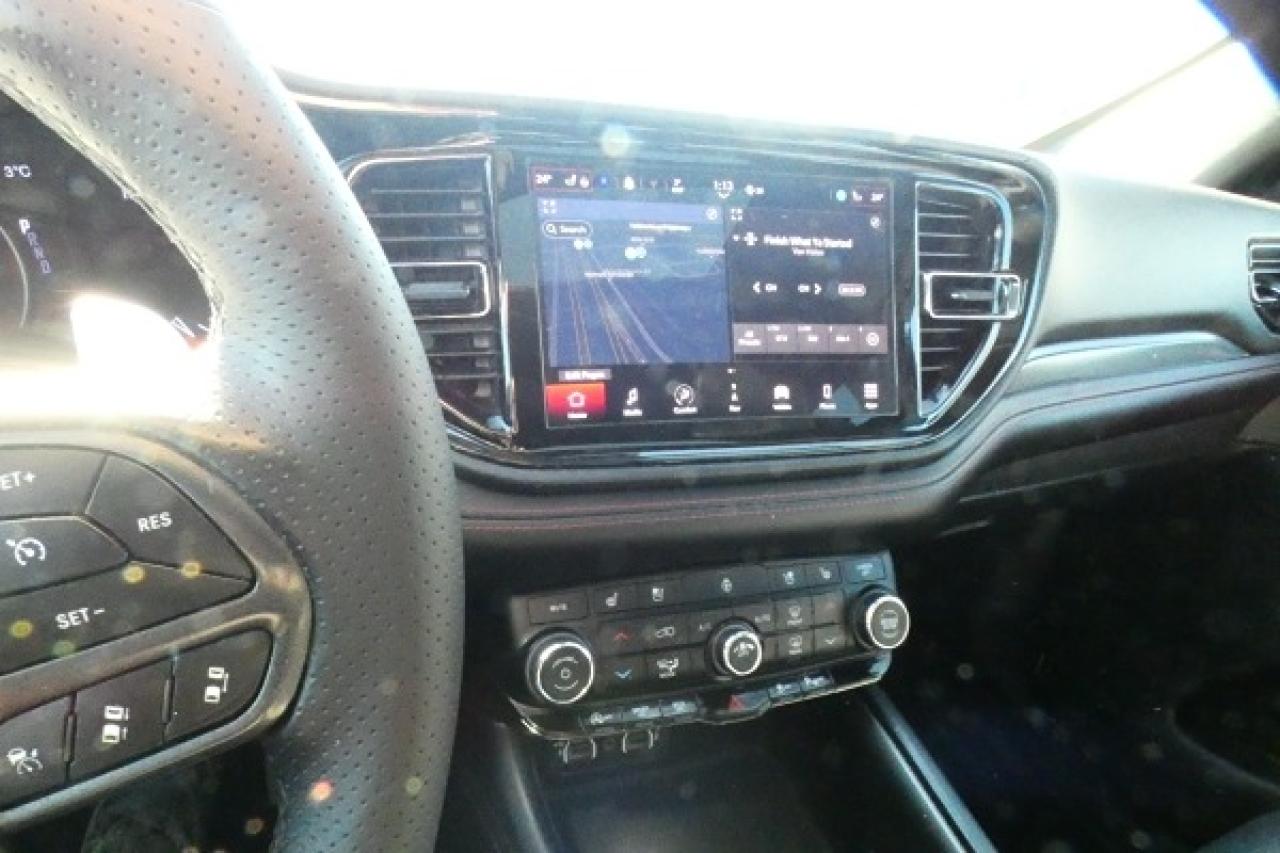 2023 Dodge Durango GT AWD w/H&C L, S/R, NAV, BUC - Photo #16