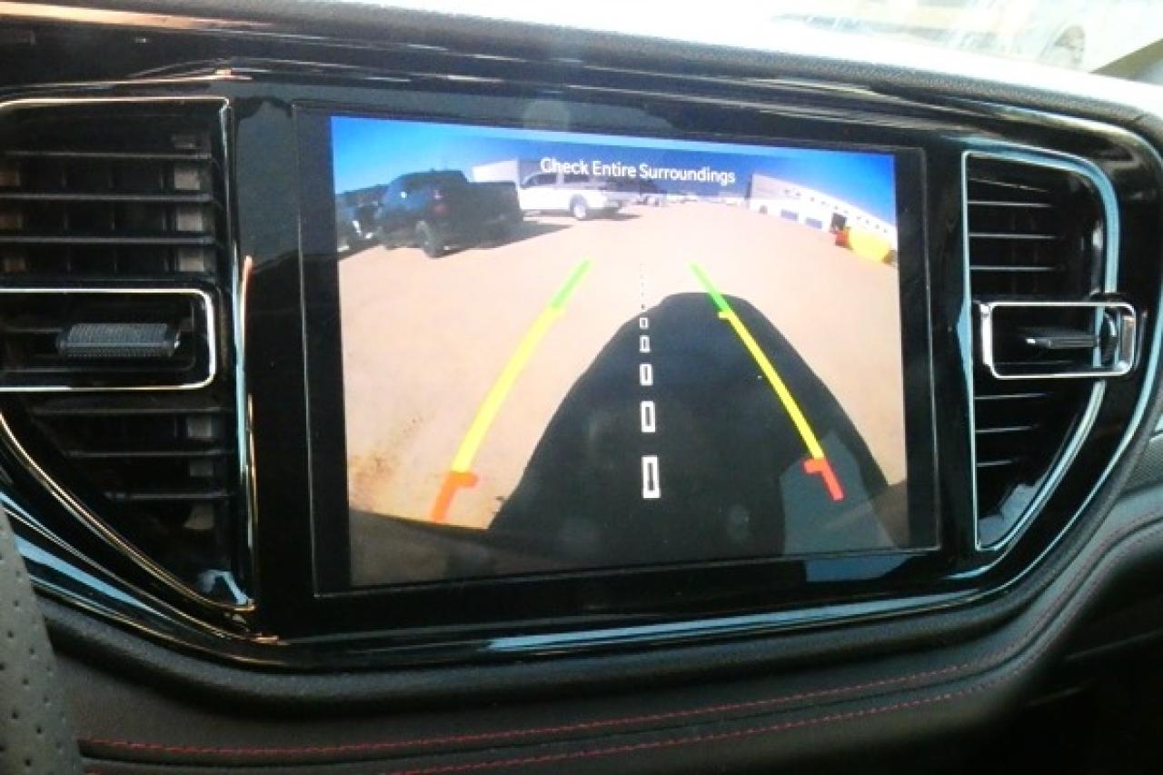 2023 Dodge Durango GT AWD w/H&C L, S/R, NAV, BUC - Photo #15