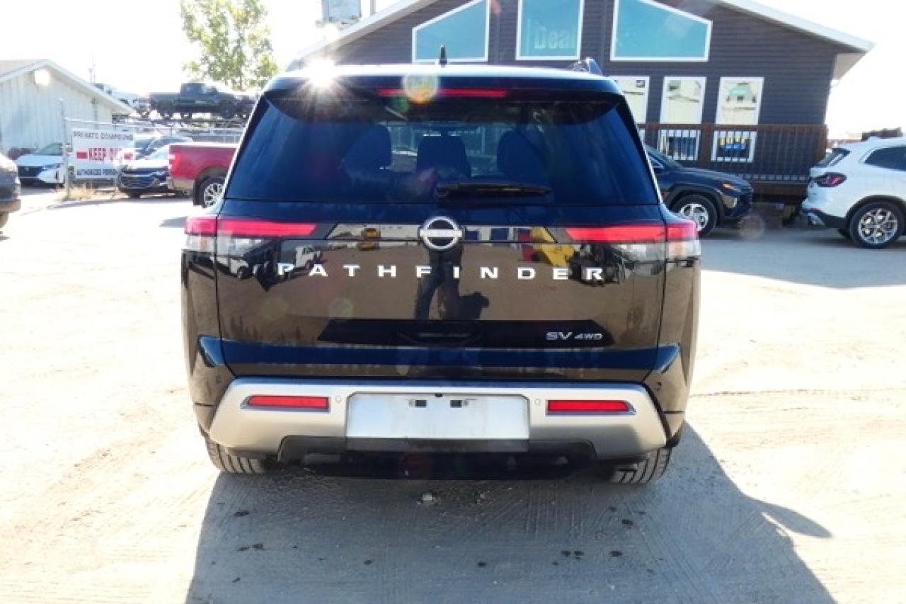2024 Nissan Pathfinder SV 4WD w/Htd cloth, pano S/R, BUC - Photo #7