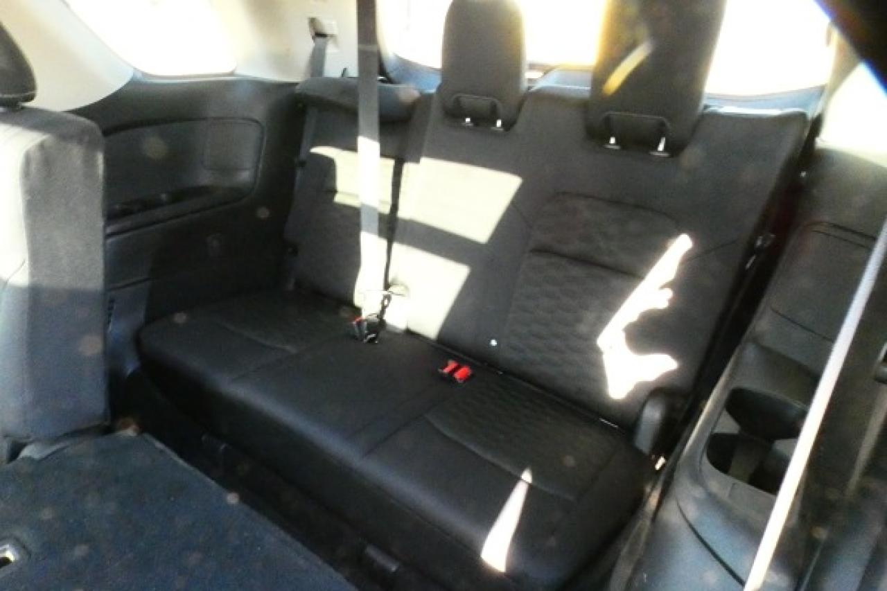 2024 Nissan Pathfinder SV 4WD w/Htd cloth, pano S/R, BUC - Photo #9