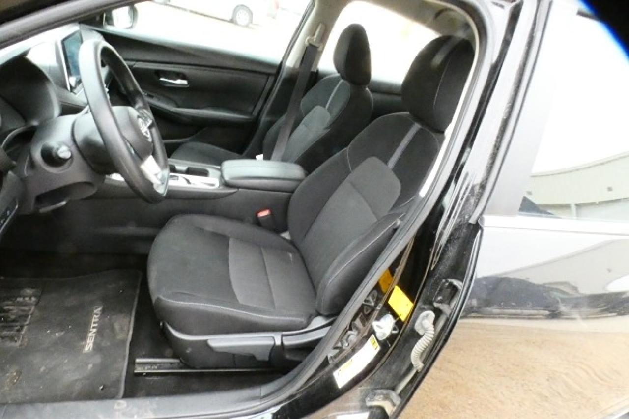 2024 Nissan Sentra SV w/Htd cloth, BUC - Photo #10