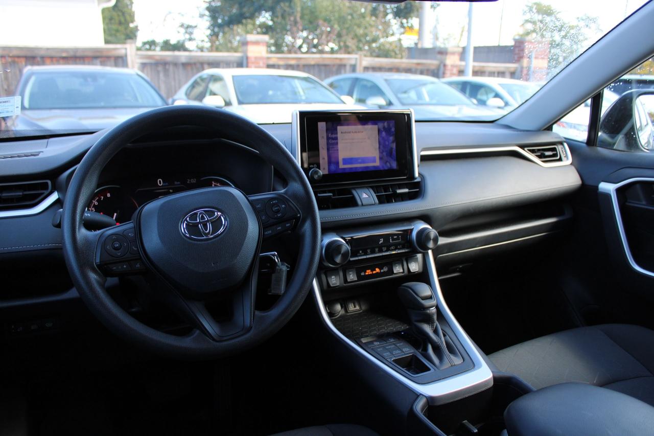 2024 Toyota RAV4 LE - Photo #8