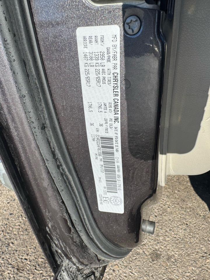 2015 Dodge Grand Caravan CREW PLUS, LEATHER, NAVI, LOADED, 175KMS, AS IS - Photo #17