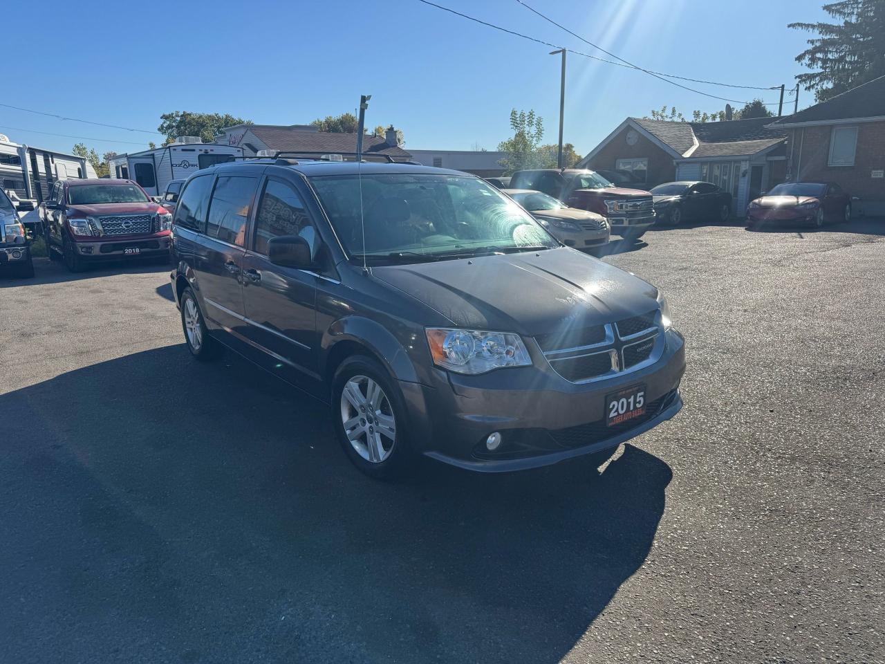 2015 Dodge Grand Caravan CREW PLUS, LEATHER, NAVI, LOADED, 175KMS, AS IS - Photo #7