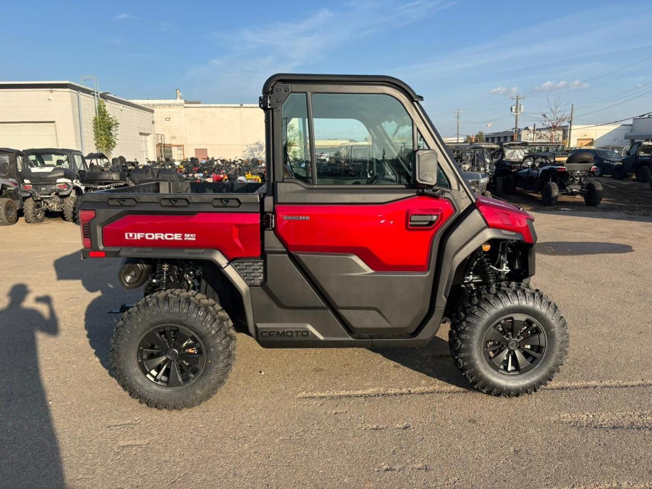 2025 CFMOTO UFORCE 1000 U10 PRO HIGHLAND - Photo #4