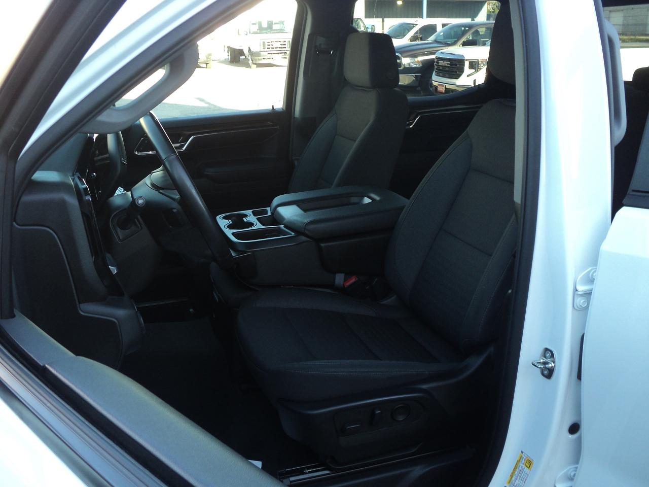 2024 Chevrolet Silverado 1500 LT CrewCab 4WD 5.3L8cyl 5'7"Box HeatedSeats - Photo #12