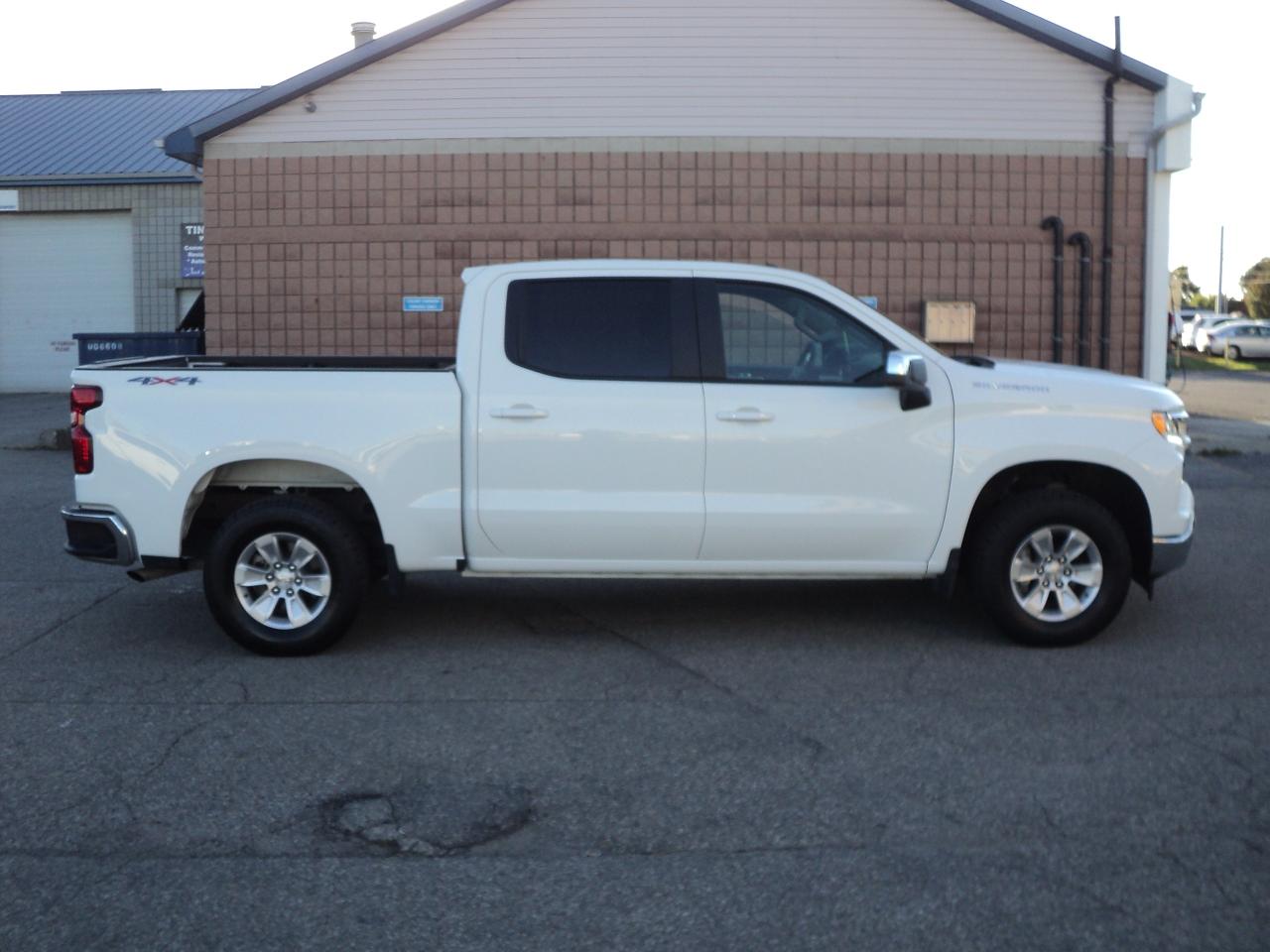 2024 Chevrolet Silverado 1500 LT CrewCab 4WD 5.3L8cyl 5'7"Box HeatedSeats - Photo #6