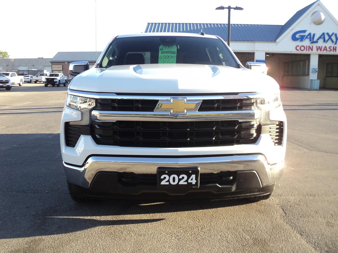 2024 Chevrolet Silverado 1500 LT CrewCab 4WD 5.3L8cyl 5'7"Box HeatedSeats - Photo #4