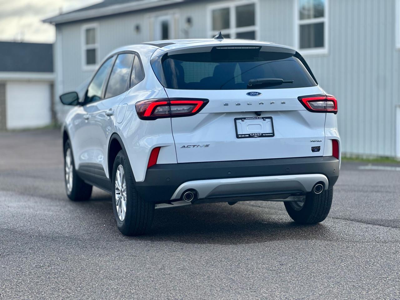 2025 Ford Escape Active AWD Photo4