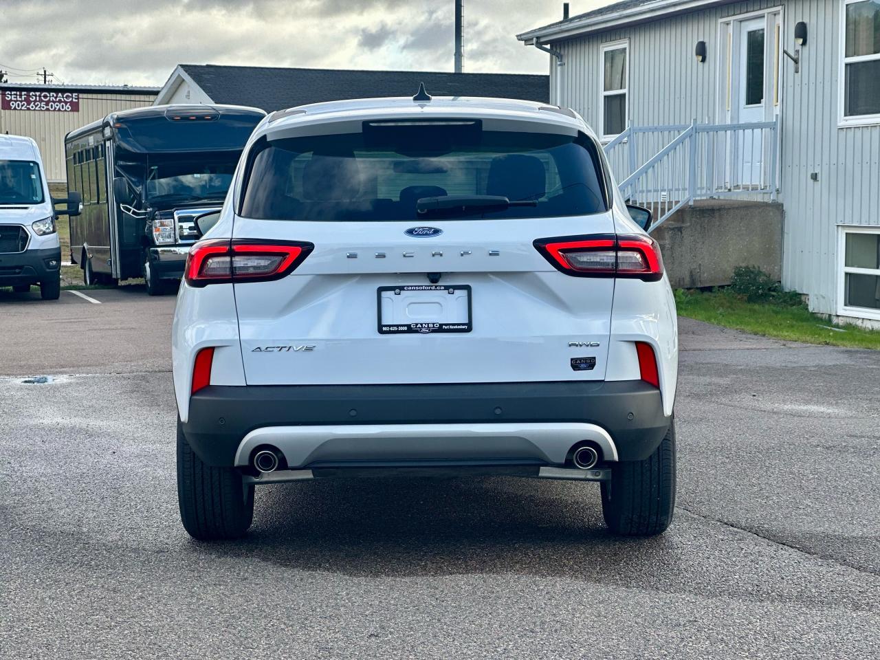 2025 Ford Escape Active AWD Photo5