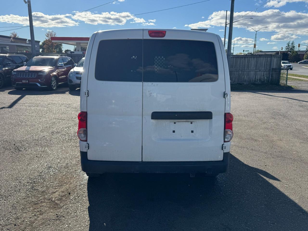 2019 Nissan NV200 SV, CAM, 4 CYL, PARTITIONED, RUNS WELL, AS IS Photo3