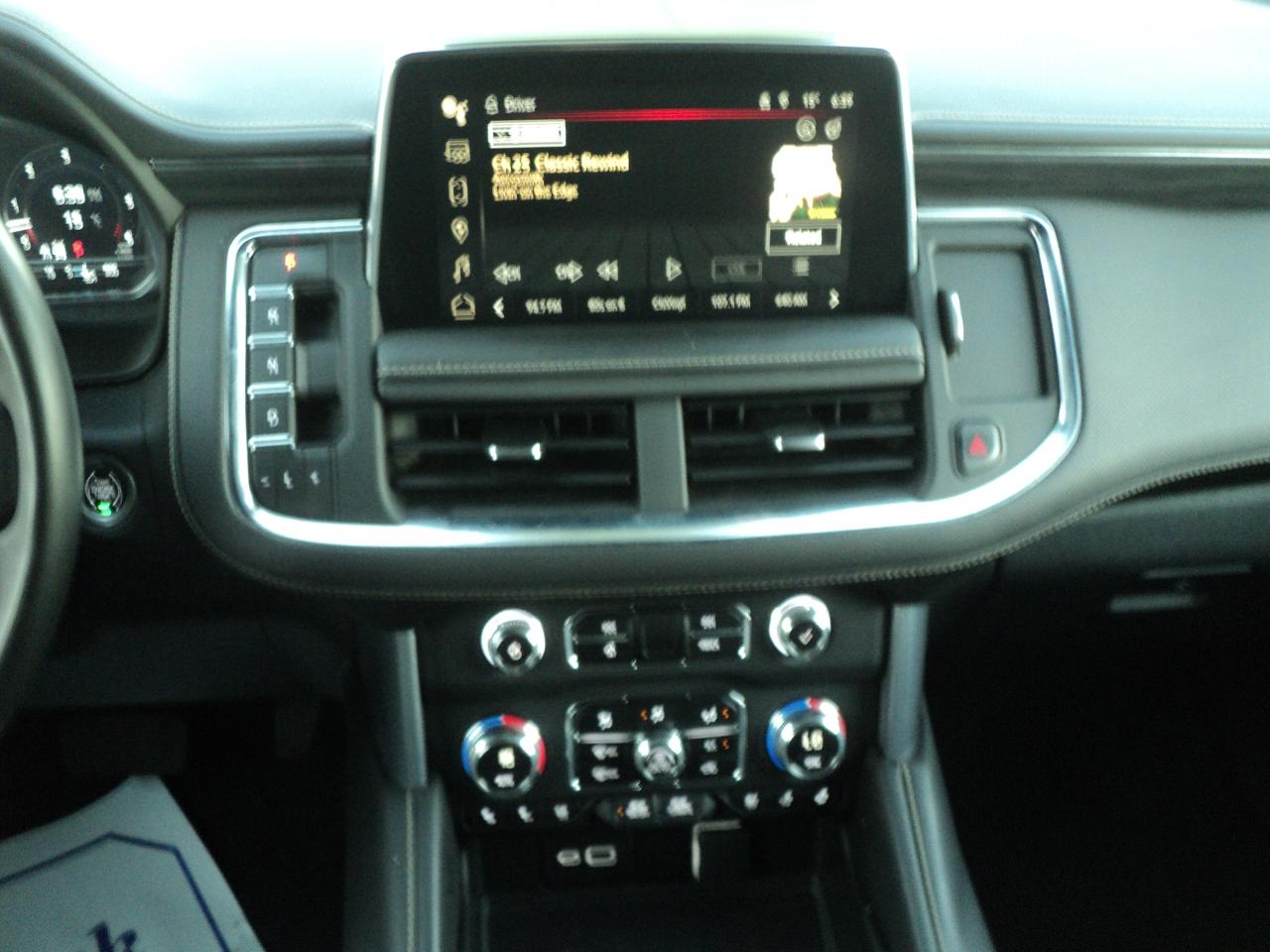 2023 GMC Yukon XL SLT 4WD 5.3L8cyl 7PassengerRoofLeatherHeatedSeats - Photo #19