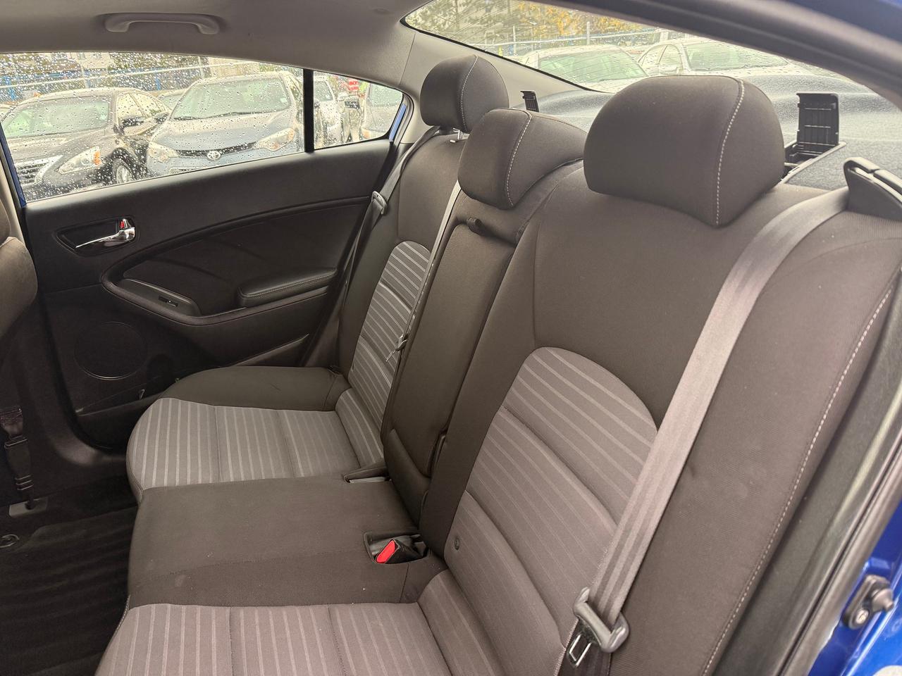 2017 Kia Forte EX FINANCING AVAILABLE Photo15