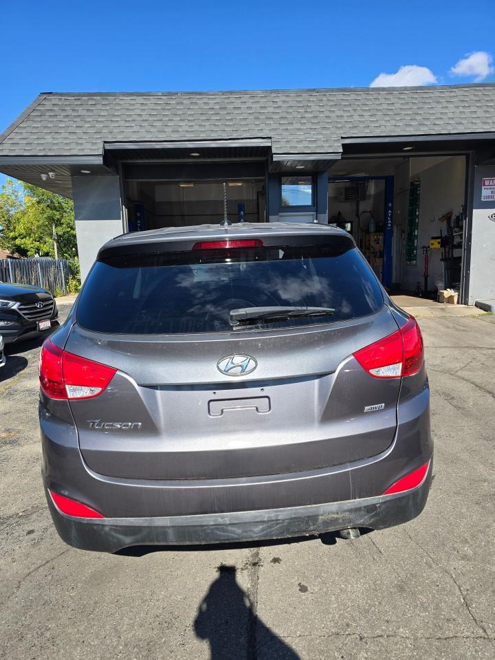 2014 Hyundai Tucson GLS AWD - Photo #11