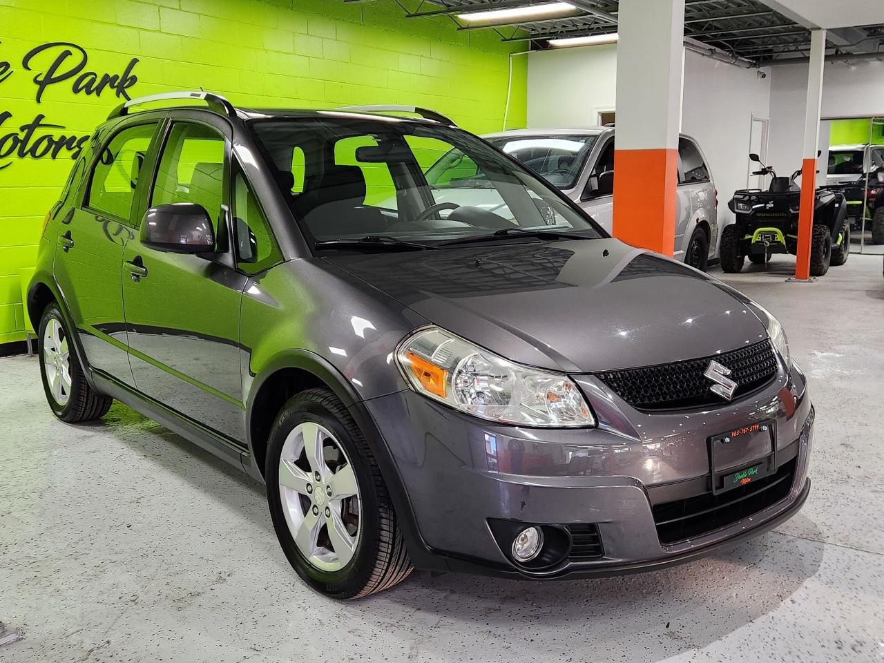 2012 Suzuki SX4 JLX NO ACCIDENTS LOW MILEAGE H'TED SEATS CLEAN - Photo #5