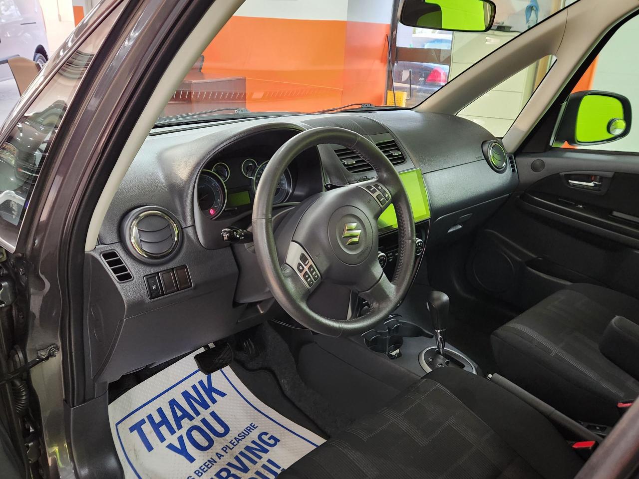 2012 Suzuki SX4 JLX NO ACCIDENTS LOW MILEAGE H'TED SEATS CLEAN - Photo #19