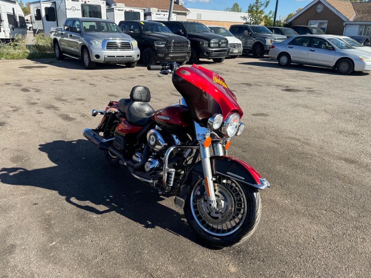 2012 Harley-Davidson Electra Glide ULTRA, EXHAUST, LIGHT DAMAGE, AS IS SPECIAL - Photo #7