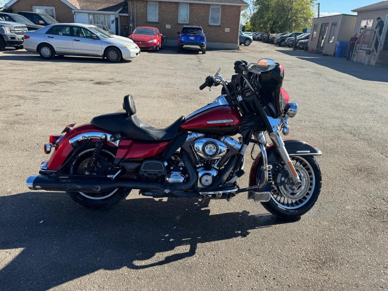 2012 Harley-Davidson Electra Glide ULTRA, EXHAUST, LIGHT DAMAGE, AS IS SPECIAL - Photo #6