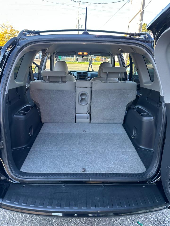 2009 Toyota RAV4 BASE - Photo #2