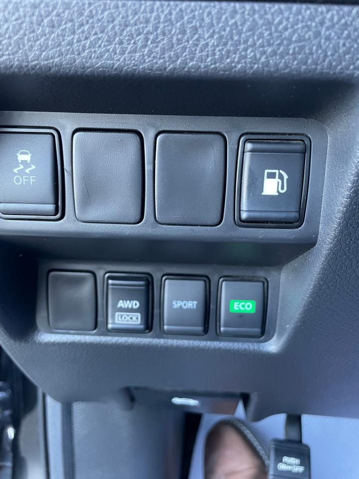 2020 Nissan Rogue ROGUE S/SL Photo