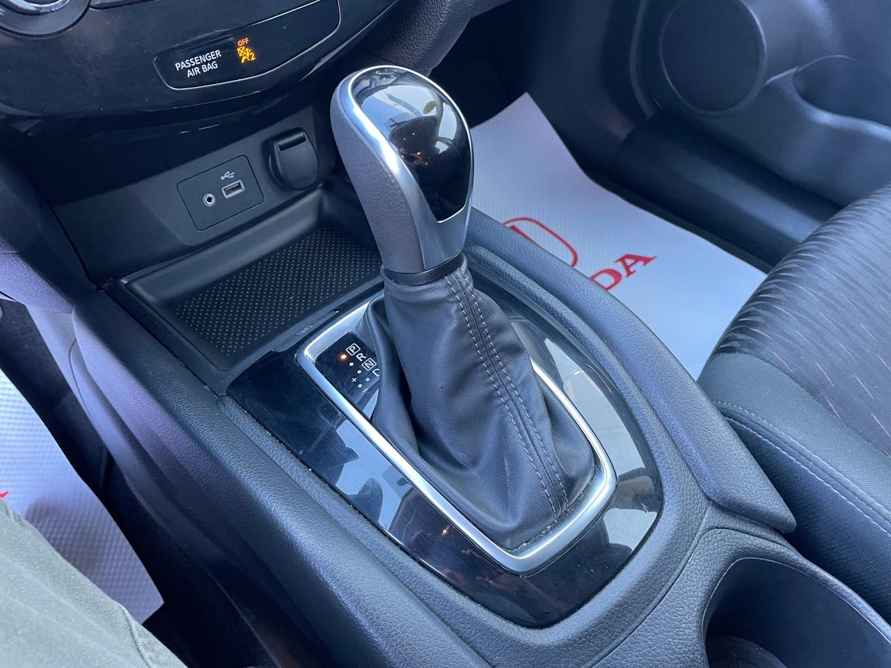 2020 Nissan Rogue ROGUE S/SL Photo