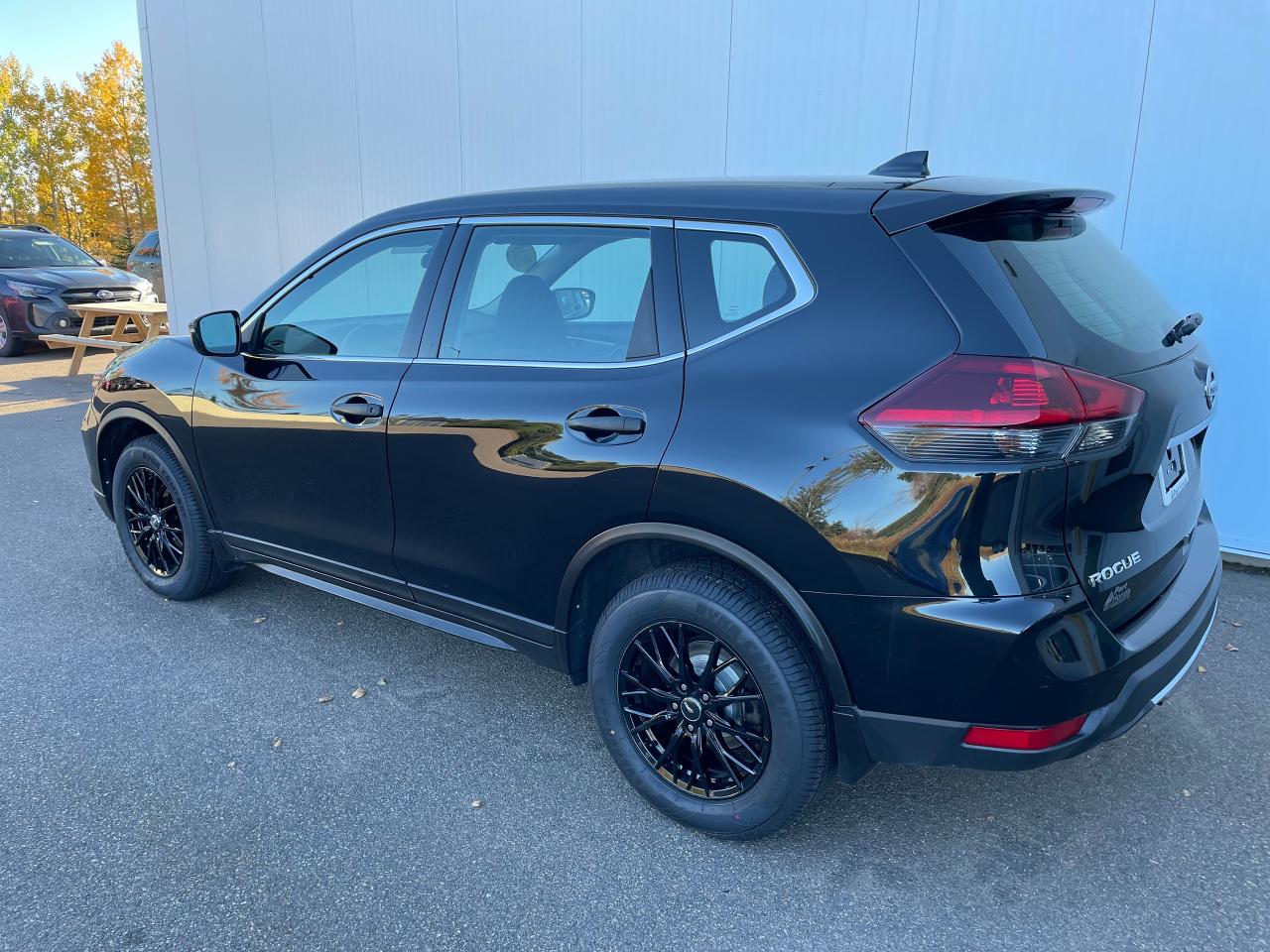 2020 Nissan Rogue ROGUE S/SL Photo