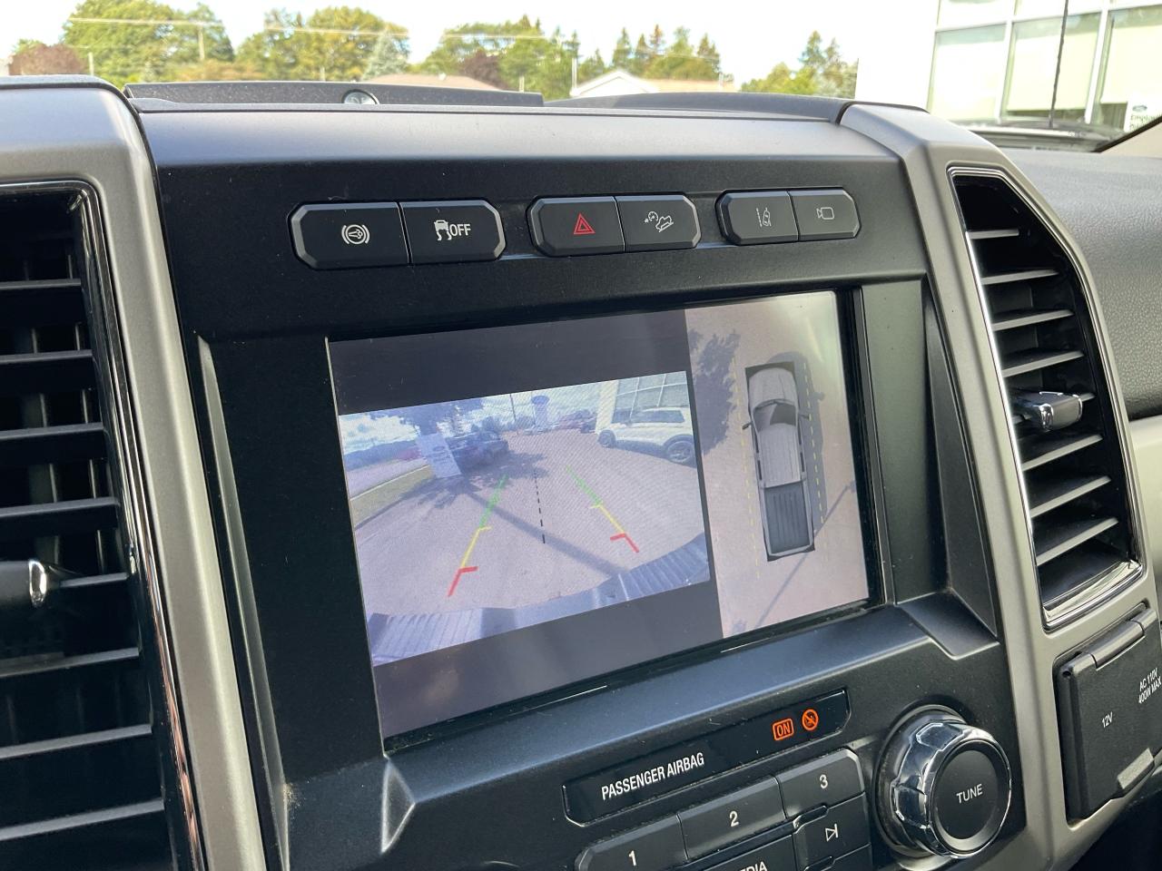 2020 Ford F-250 Super Duty SRW Lariat Photo5