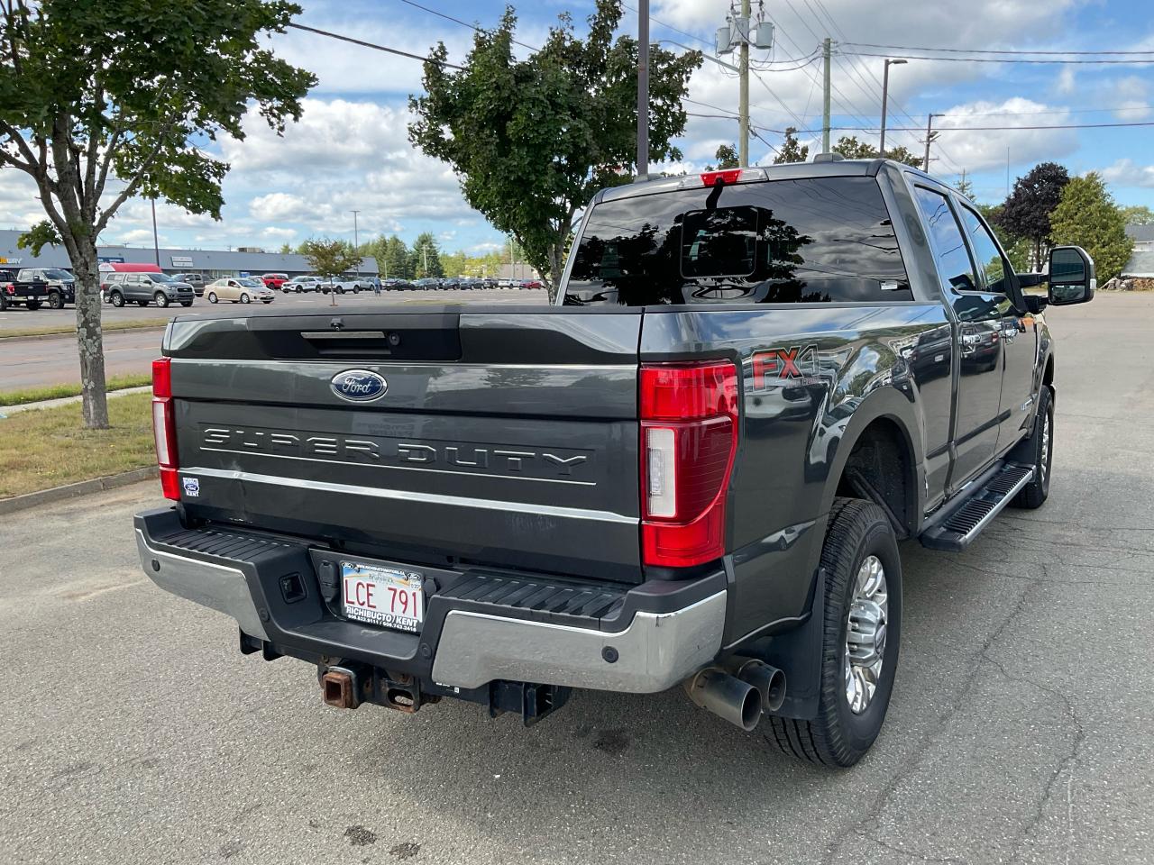 2020 Ford F-250 Super Duty SRW Lariat Photo5